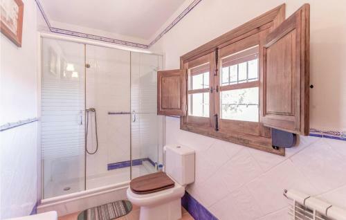 Eight-bedroom Holiday Home In Iznajar