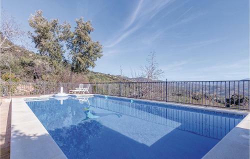 Eight-bedroom Holiday Home In Iznajar