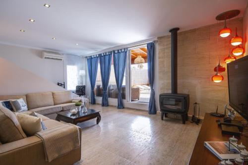 Xabia Apartment Sleeps 8 With Air Con And Wifi