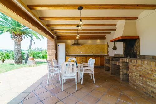 Villa Cantallops
