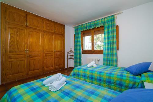 Villa Cantallops