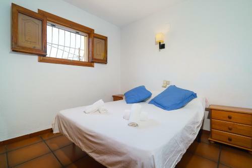 Villa Cantallops