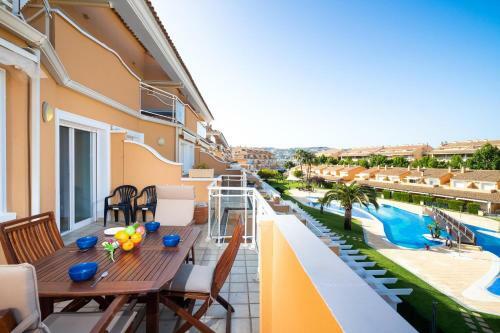 Xabia Apartment Sleeps 5 Pool Air Con Wifi