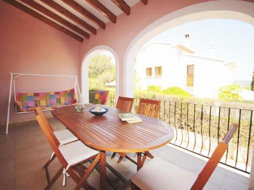 Javea Villa Sleeps 15 With Pool And Wifi