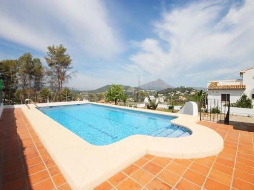 Javea Villa Sleeps 15 With Pool And Wifi