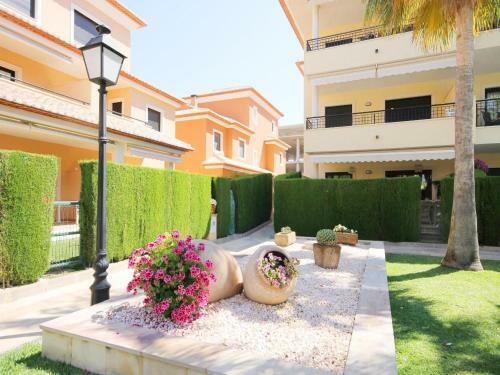Javea Apartment Sleeps 10 With Pool And Wifi
