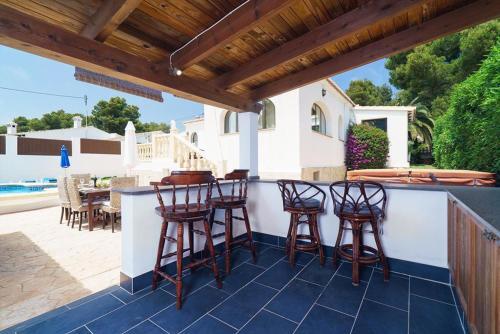 Javea Villa Sleeps 6 With Pool Air Con And Free Wifi