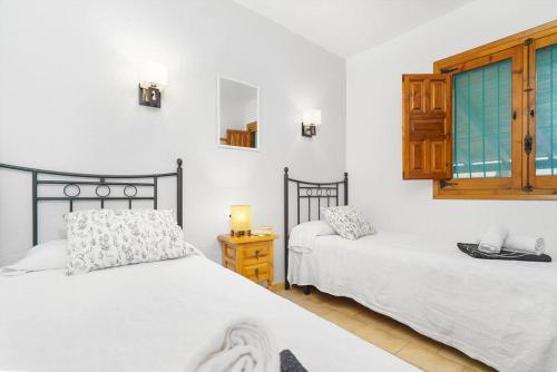 Javea Villa Sleeps 6 With Pool Air Con And Free Wifi