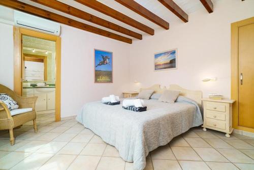 Javea Villa Sleeps 6 With Pool Air Con And Free Wifi