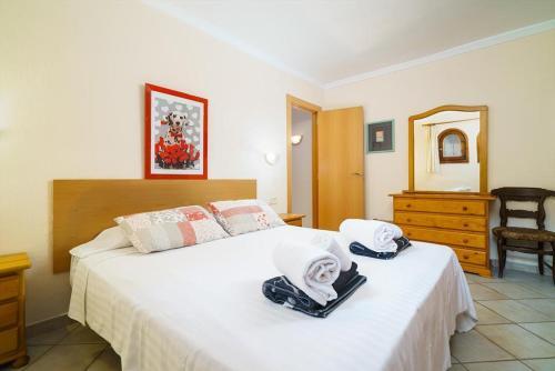 Javea Villa Sleeps 6 With Pool Air Con And Free Wifi