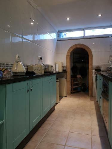 Immaculate 3-bed Villa In Xabia