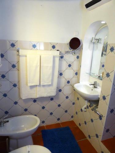 Hostal Monte Do Laranjal