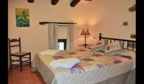 Villa In La Bisbal Sleeps 4 With Pool