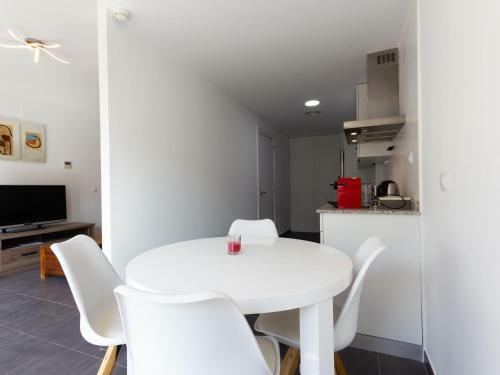 Apartamento Piscina Y En La Playa Margallo