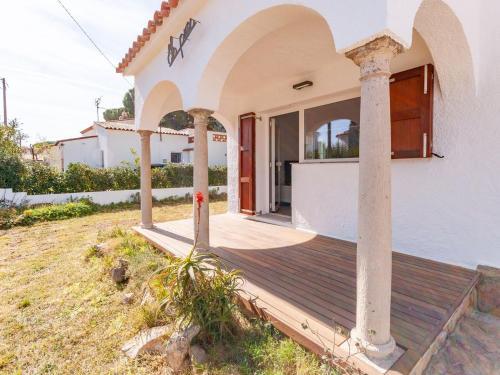 Moderin Holiday Home With Communal Pool In L'escala Spain