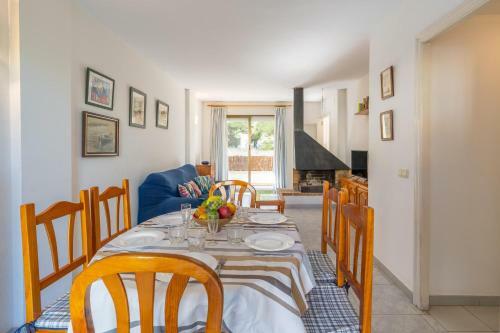 Villa Holiday Home Adela
