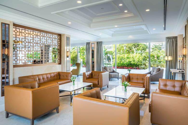 Hotel Barcel� La Nuc�a Hills