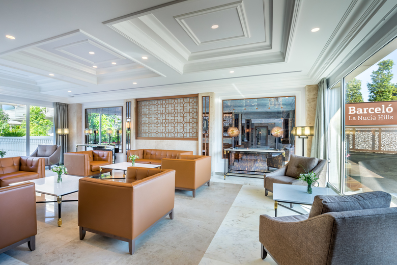Hotel Barcel� La Nuc�a Hills