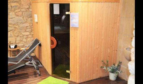 Villa In La Llacuna Sleeps 2 With Pool
