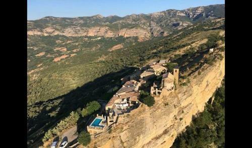 Las Bordas Villa Sleeps 18 With Pool