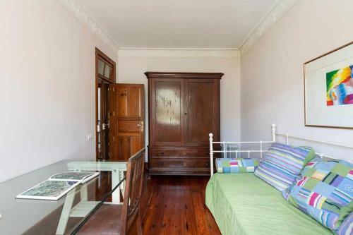 Amplia Villa de Lujo Con Piscina Climatizada