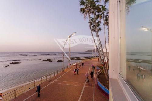 First Line New Apartment In Las Canteras