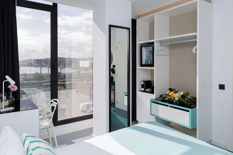 Hotel Puerto de La Luz By Pierre & Vacances