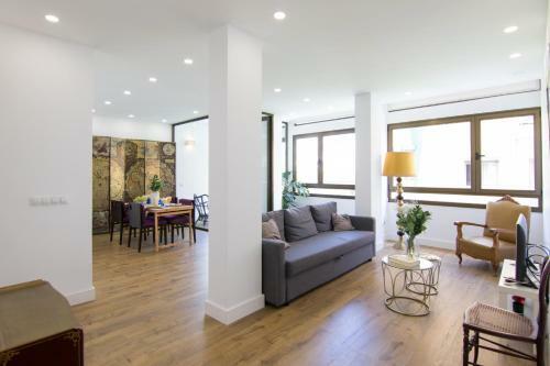 Stylish And Modern Apartment Overlooking Las Canteras