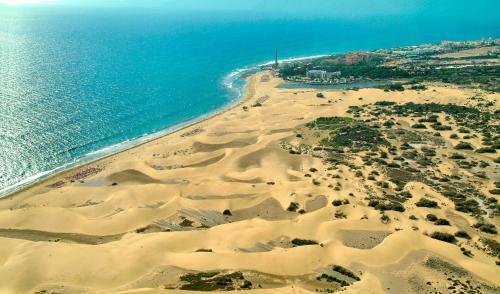 Stylish And Modern Apartment Overlooking Las Canteras