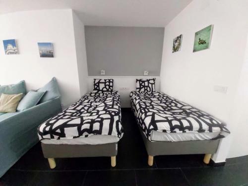 Apartamento Canteras Reef - Primera Linea De Mar Super C�ntrico