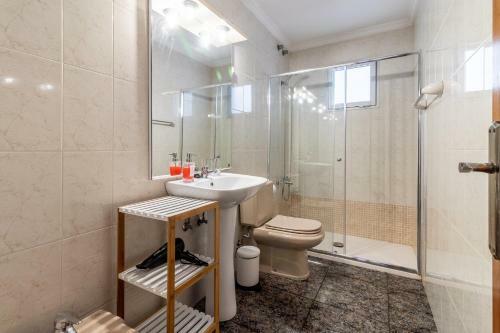 Apartamento Flatguest Cicer - 3bdr + Balcony + Beach