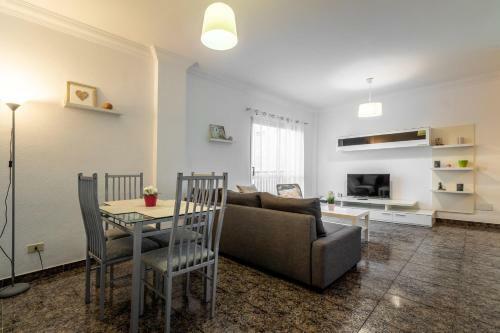 Apartamento Flatguest Cicer - 3bdr + Balcony + Beach