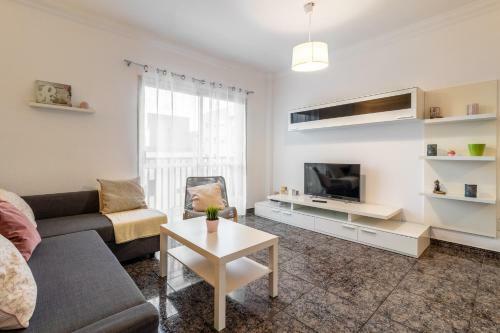 Apartamento Flatguest Cicer - 3bdr + Balcony + Beach