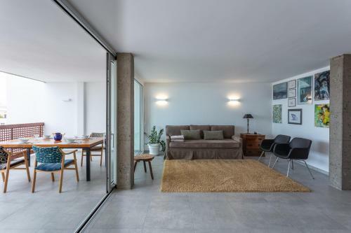 Apartamento Fantastic Renovated Flat With City View Terrace