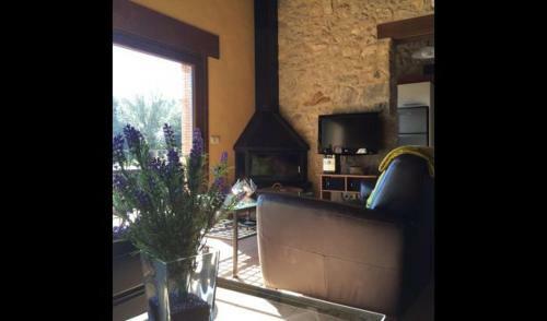 Les Planes D'hostoles Villa Sleeps 6