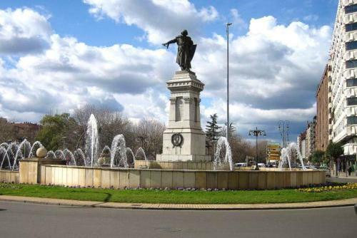 Apartment With One Bedroom In Leon With Wifi