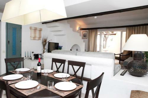 Cozy Golf Villa In Cascais