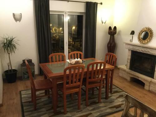 Hostal Guincho Wind Factory Guest House