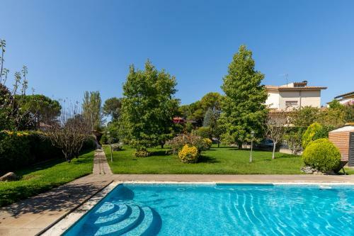 Villa Family Llinars-barcelona