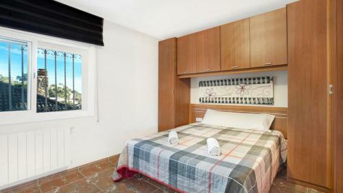Sant Eloi Villa Sleeps 12 With Pool