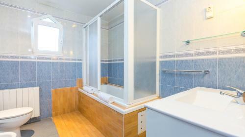 Sant Eloi Villa Sleeps 12 With Pool