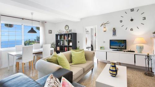 Sant Eloi Villa Sleeps 10 With Pool