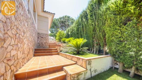 Lloret De Mar Villa Sleeps 7 Pool Wifi