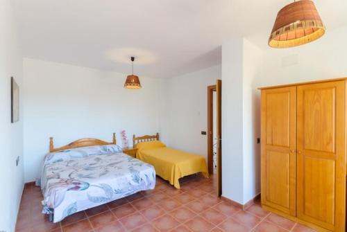 Lloret de Mar Villa Sleeps 10 Pool Wifi