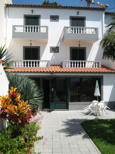 Hostal Residencial Pina