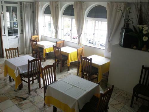 Hostal Pensao Residencial Vila Teresinha