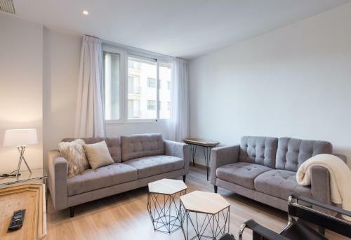 Urbe10 Premium Atarazanas 4 Bedrooms Apartment