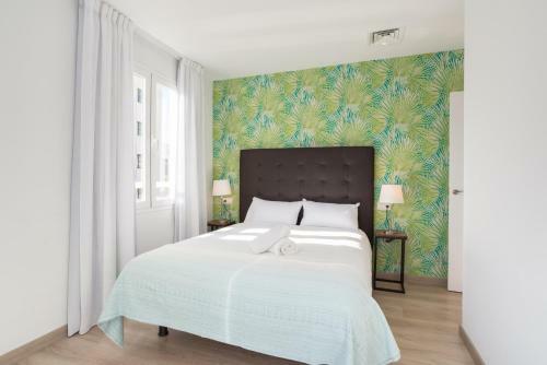 Urbe10 Premium Atarazanas 4 Bedrooms Apartment