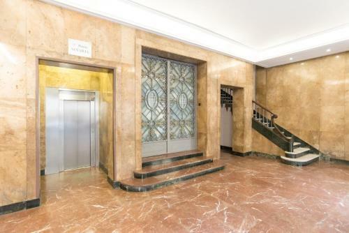 Urbe10 Premium Atarazanas 4 Bedrooms Apartment