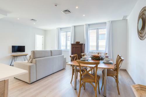 Urbe10 Atarazanas 2 Bedrooms Apartment